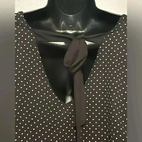 Green Envelope Black White Polka Dot 3/4 Angel Sleeves Back Tie Blouse Womens M - Picture 4 of 5